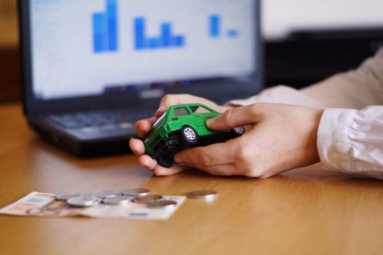 Vehicle Loan Calculator – Plan Your Auto Financing Easily
